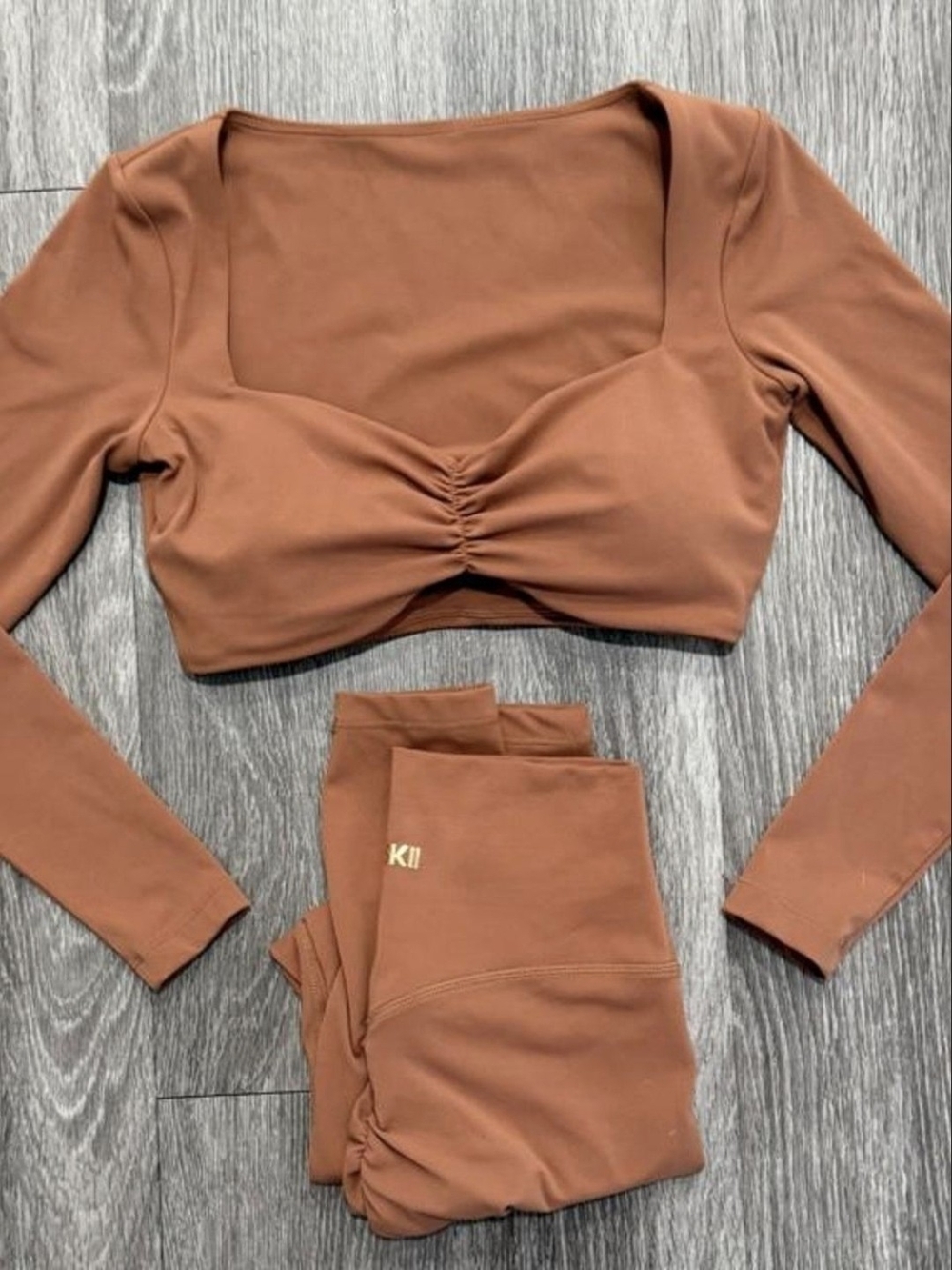 Wiskii - SET Long-Sleeve + Legging